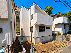 横浜市中区鷺山　新築戸建