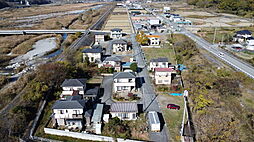 韮崎市穴山町全32区画分譲地