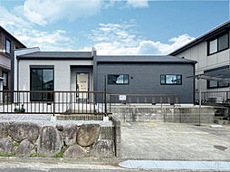 四日市市あがたが丘１丁目の一戸建て