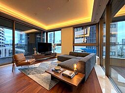 ロイヤルシーズン六本木