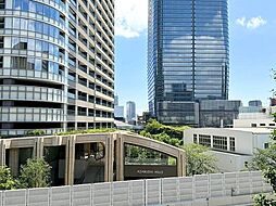 ロイヤルシーズン六本木