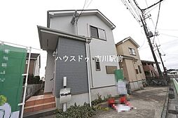 三郷市早稲田　8丁目中古戸建