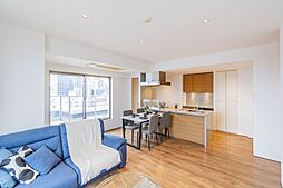 ミッドガーデン赤坂氷川