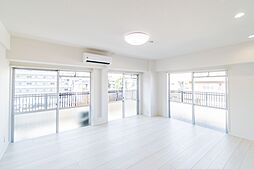 秀和大山レジデンス