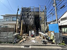 武蔵境駅9分・東南角地の開放感のある邸宅