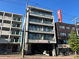 Ｔｅｉｎｅ　Ｓ．ＢＬＤ 301
