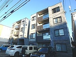 Ｅ　ＣＯＵＲＴ　Ｎ35 205