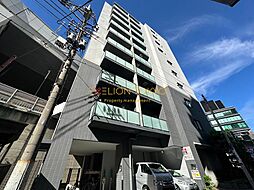 IVY WEST 702