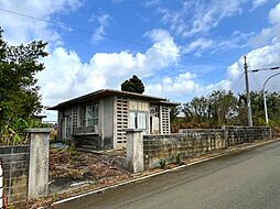 下地嘉手苅　市営団地近く　未登記古家あり　157坪　宅地