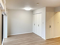 パークヴィル下永谷参番館 302