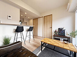 コンバイン新杉田 503