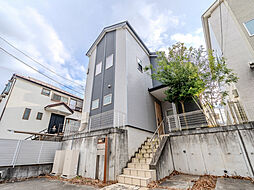 町田市鶴川３丁目の一戸建て