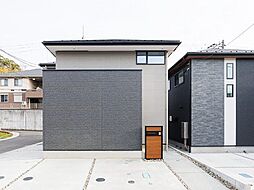 伊勢原市高森1丁目　新築戸建