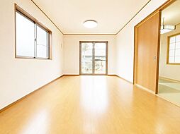 名東区梅森坂西2丁目戸建て