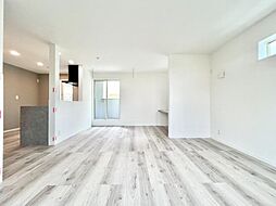 ＥＢｓｔａｇｅ梅屋敷　新築戸建て