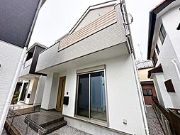 藤沢市善行6丁目　全３棟 2号棟