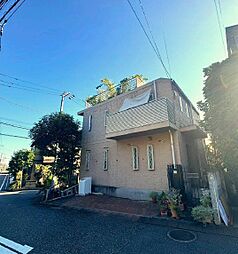 世田谷・岡本3丁目の緑に抱かれ、四季を愛でる暮らし。