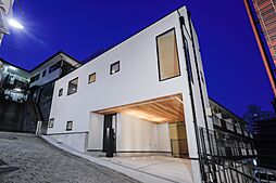 山手線内側の開放感。文教の薫りと利便が交差する街、本駒込