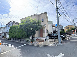 世田谷区岡本１丁目の一戸建て