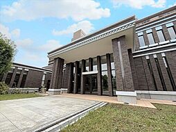 ユニヴェルシオール学園の丘