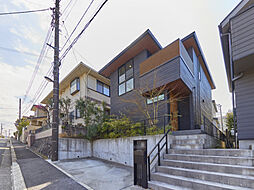 鎌倉市城廻の一戸建て