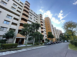 白川高層住宅6号棟
