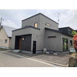 2022年築　柏木町（糸井駅）築浅デザイナーズ戸建て