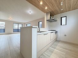 さいたま市浦和区上木崎2期　2号棟　全3