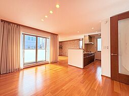 さいたま市浦和区岸町1丁目