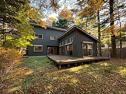 南ヶ丘　深緑邸