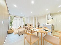 小松市西軽海町3丁目　戸建て