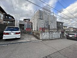 小松市西軽海町3丁目　戸建て