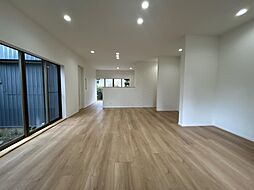 小松市今江町2丁目　戸建て