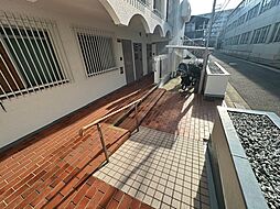 メゾンローズ塚口 305