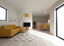 高崎市下小鳥町　KP1　1号棟