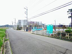 富岡市一ノ宮　AO2　1号棟