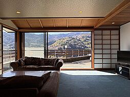 足柄下郡湯河原町宮上の一戸建て