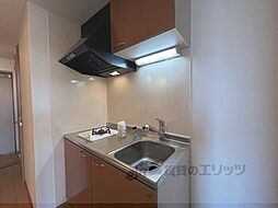 アドラブール 203