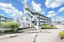 ローレルコート学園前　B棟