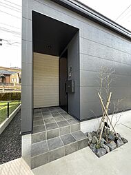 佐々町中川原免築浅一戸建