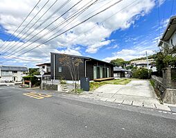 積水ハウス施工・築5年・吹き抜けリビングの平家・30年保証承継