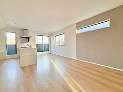 神奈川県横浜市戸塚区汲沢町1期新築戸建全2棟-1号棟