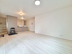 横浜市金沢区六浦3丁目 新築戸建全2棟-1号棟