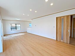 滑川市上小泉　戸建て