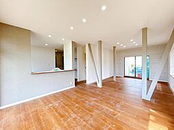 魚津市大海寺新　戸建て