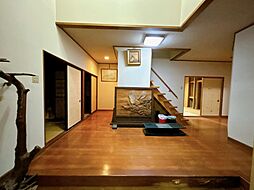 魚津市北鬼江2丁目　戸建て