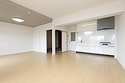 ローレルハイツ東天美 409