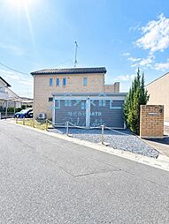 幸手市大字下川崎ガレージ付邸宅 1