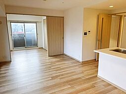 プレサンスロジェ柏原駅前 201