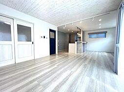 豊川市金屋元町一丁目　5号棟